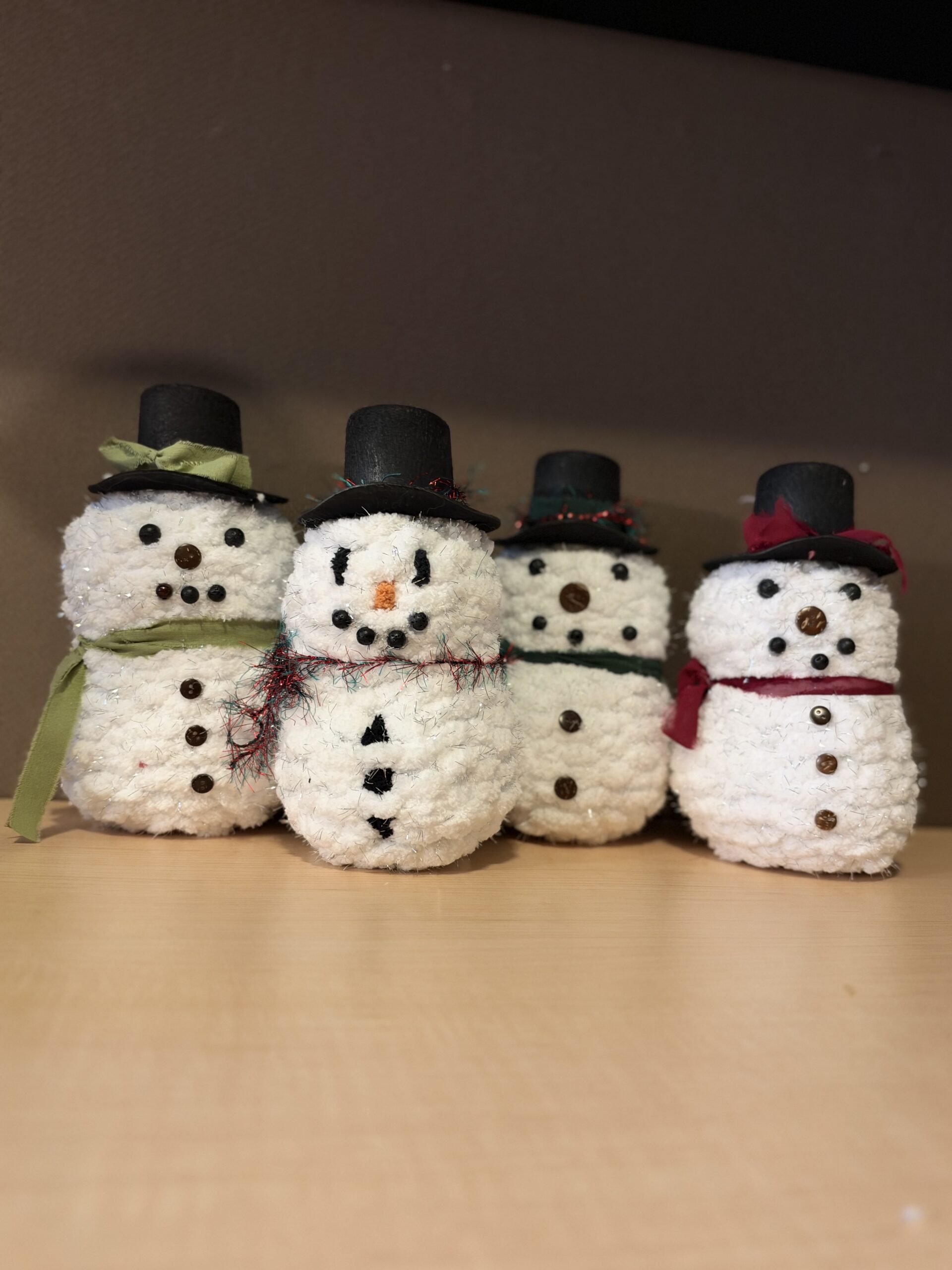 Snowflake Friends - Top Hat Collection